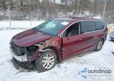 2018 Chrysler Pacifica Touring from USA, damaged, VIN 2C4RC1DG3JR139056